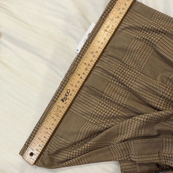 NWT Ardene women's large Tan plaid leggings - very soft fabric - Picture 7 of 15